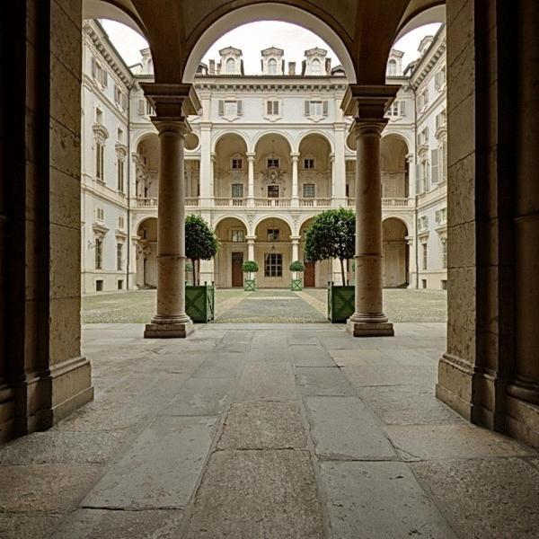 B&B Saluzzo Paesana 1718 ตูริน ภายนอก รูปภาพ